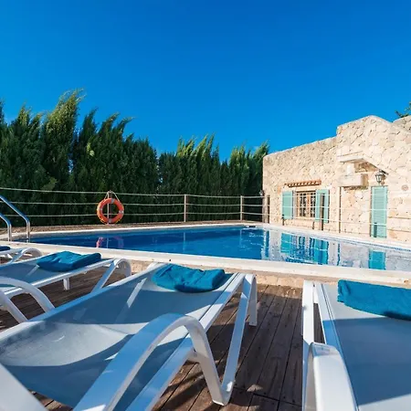 Pau, Pool&garden Close To The