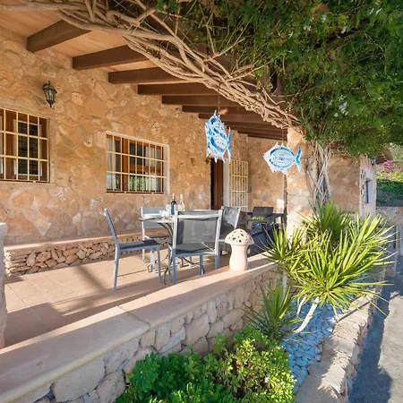 Villa Pau, Pool&garden Close To The Puerto de Alcúdia