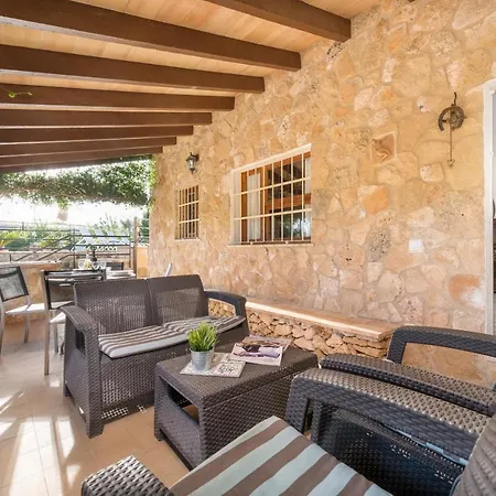 Villa Pau, Pool&garden Close To The Puerto de Alcúdia