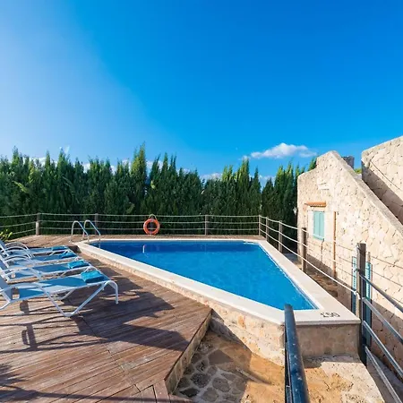Pau, Pool And Garden Close To The Порто де Алькудиа